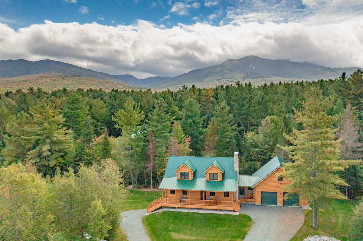 Log house drone-2